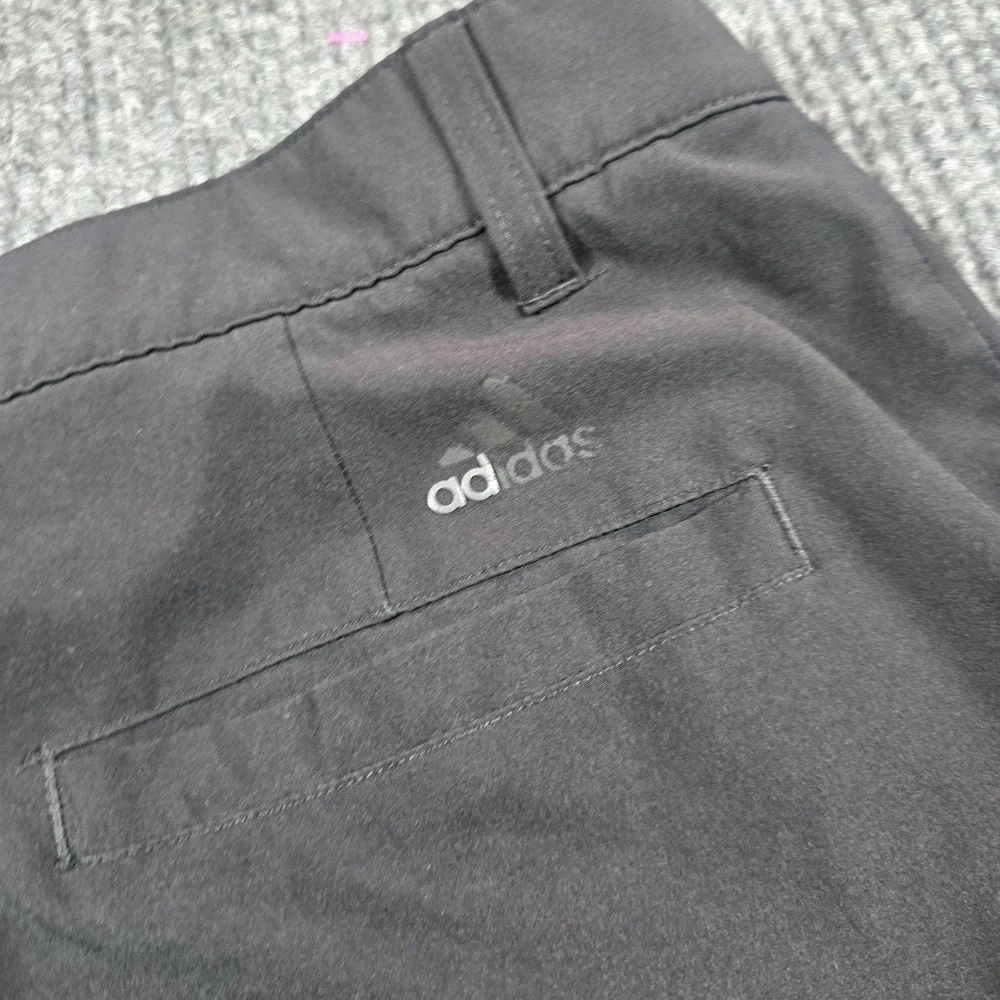 Adidas Shorts Mens 36 Black Microfiber Chino Golf Flat Front Summer Casual